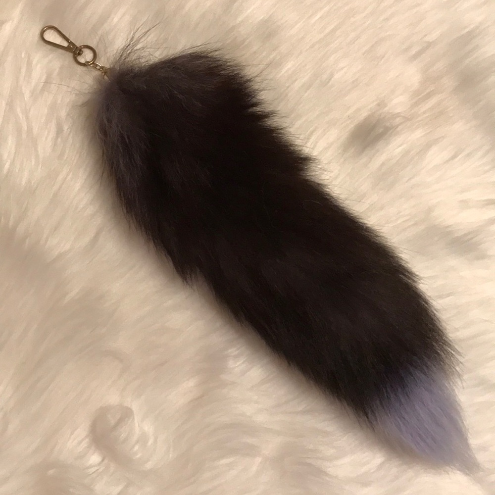 Real Fox Tail Key Ring Purse charm. NWT